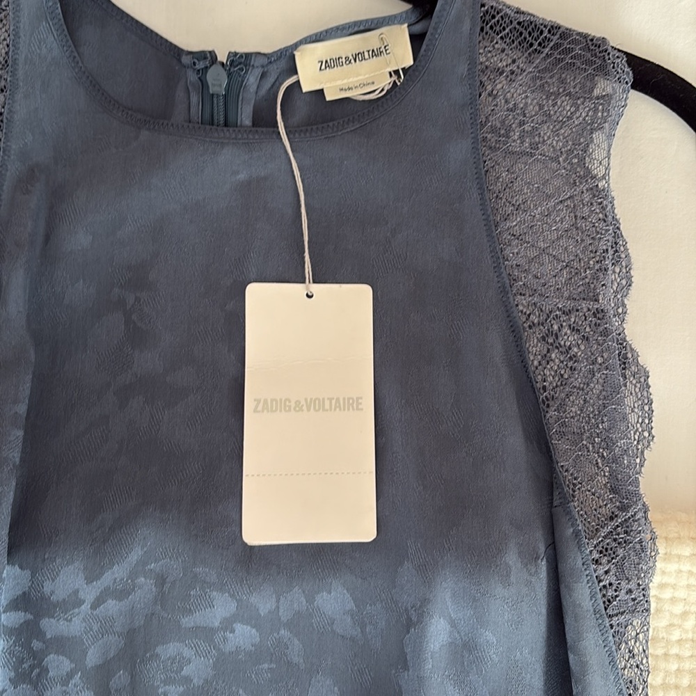 Zadig & Voltaire size XS Navy leopard printed woven silk (100% Silk). - Picture 9 of 11
